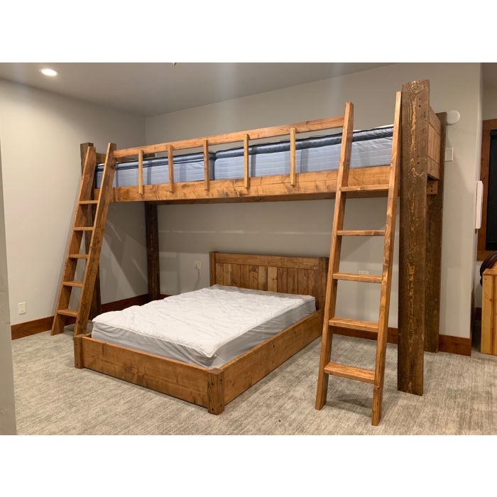 Summit triple bunk bed for mountain lodges